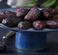 تصویر 4 از خرما پیارم طبس پرس‌ شده مستقیم از مزارع